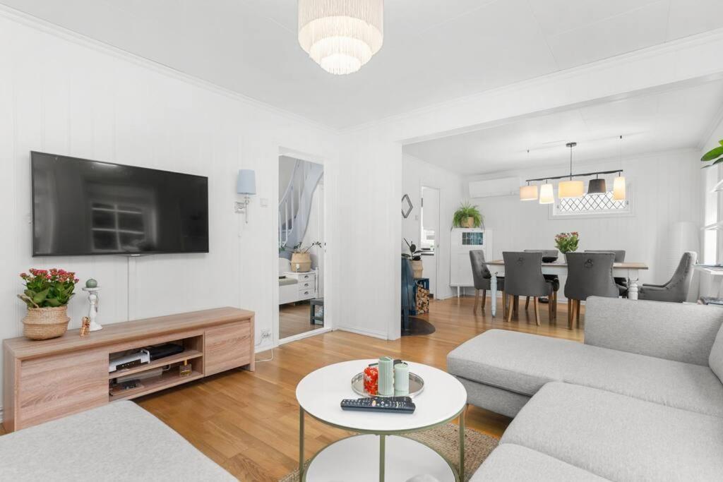 Family-Friendly Home Near Canal Spangereid Екстер'єр фото